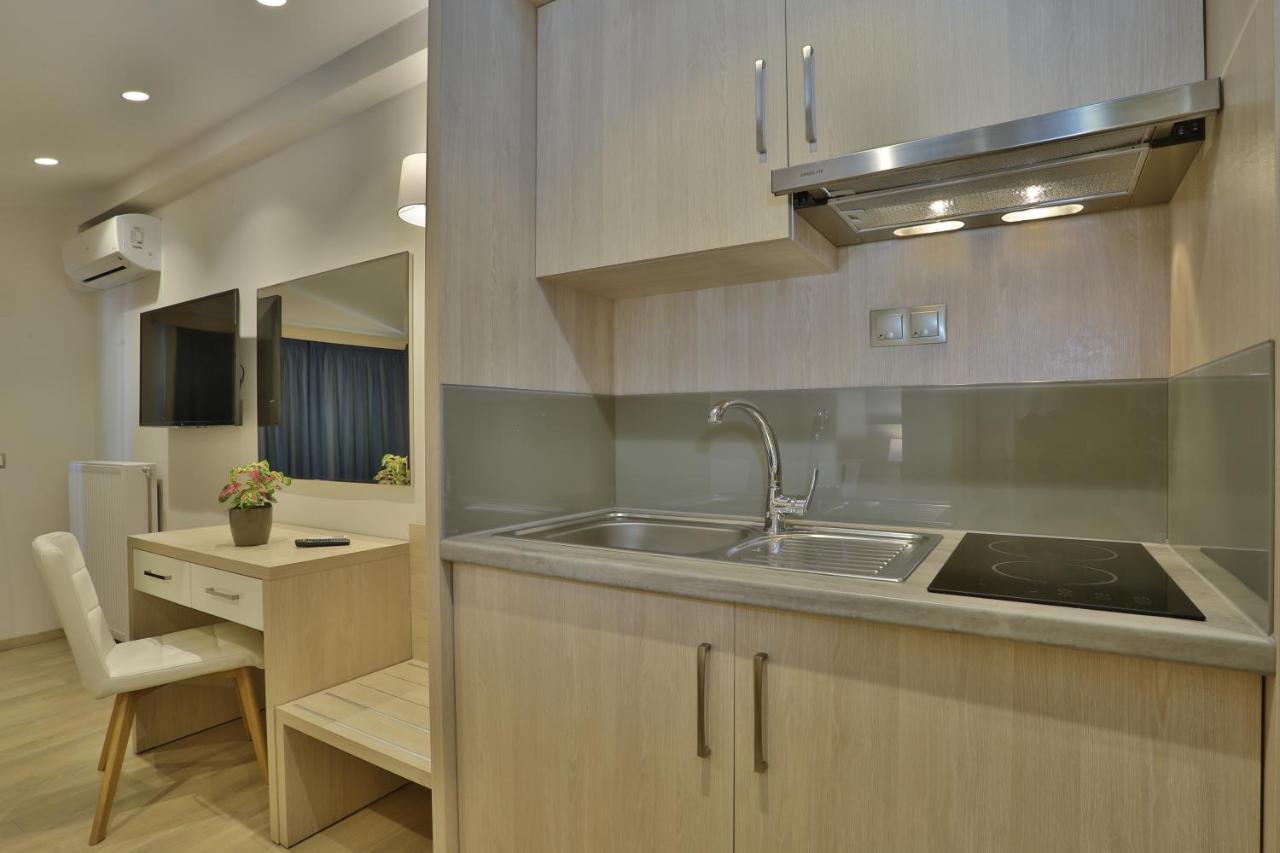 Alarzo Rooms ปาราเลียกาเตอรีนิส ภายนอก รูปภาพ