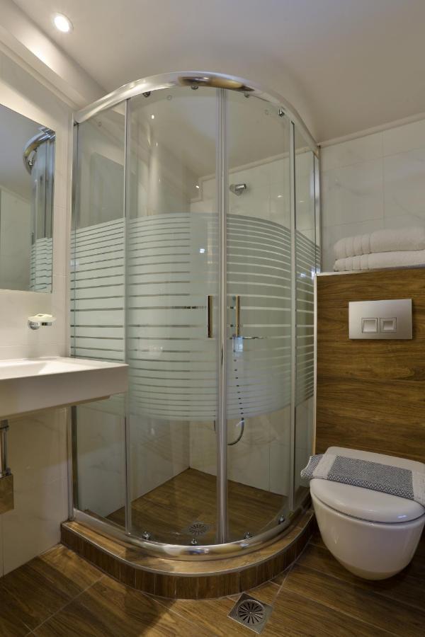 Alarzo Rooms ปาราเลียกาเตอรีนิส ภายนอก รูปภาพ